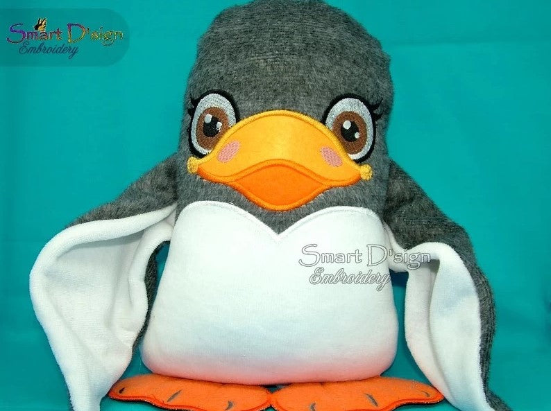 ITH PENGUIN STUFFY Soft Toy